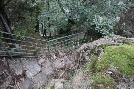 2024_09_06 De La Bastide-Puylaurent à La Garde-Guérin, IMG_7699 L’accès au belvédère des gorges du Chassezac