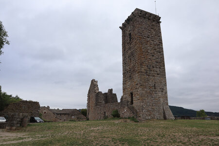 2024_09_06 De La Bastide-Puylaurent à La Garde-Guérin, IMG_7712 Le château de la Garde-Guérin