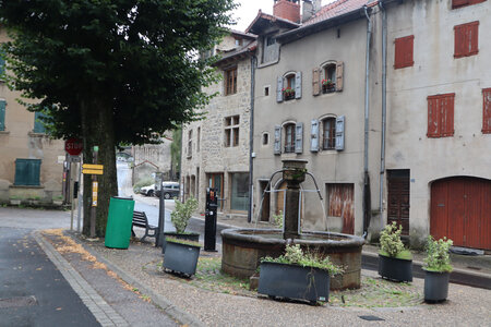 2024_09_07 De la Garde-Guérin à Villefort, IMG_7804 La place de l'Ormeau, Villefort